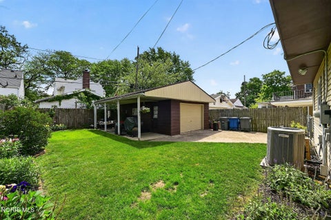 Tiny photo for 3816 Woodmont Road, Toledo, OH 43613 (MLS # 10010012)