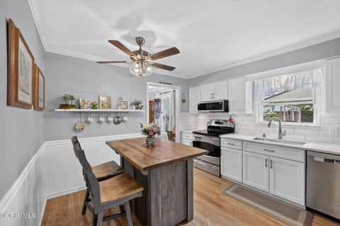 Tiny photo for 3816 Woodmont Road, Toledo, OH 43613 (MLS # 10010012)