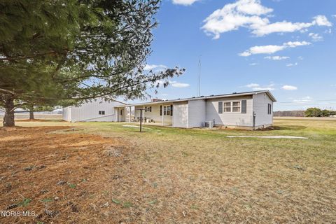 Tiny photo for 3859 Co Rd C, Swanton, OH 43558 (MLS # 10004287)