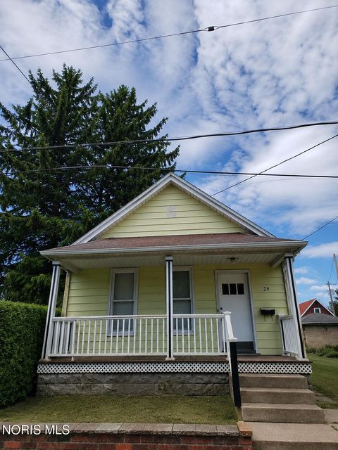 Photo of 29 Magyar Street, Toledo, OH 43605 (MLS # 10008465)