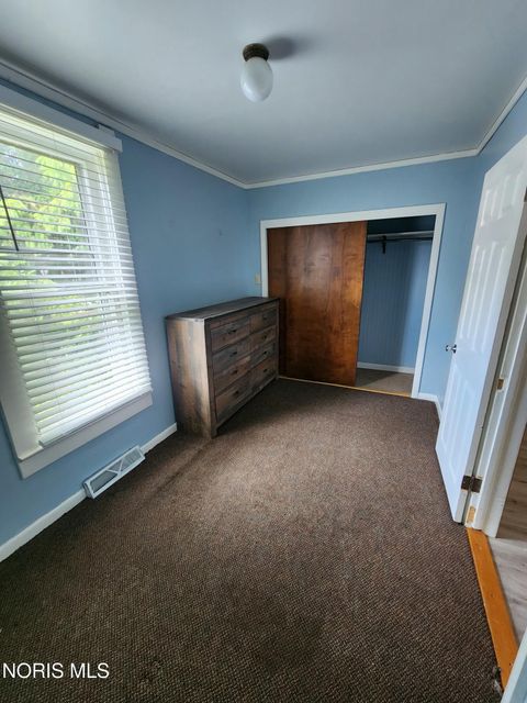Tiny photo for 29 Magyar Street, Toledo, OH 43605 (MLS # 10008465)