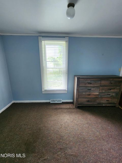 Tiny photo for 29 Magyar Street, Toledo, OH 43605 (MLS # 10008465)