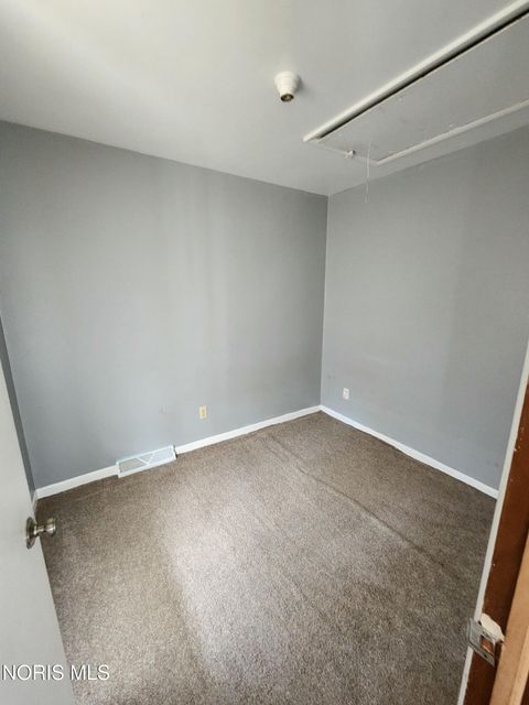 Tiny photo for 29 Magyar Street, Toledo, OH 43605 (MLS # 10008465)