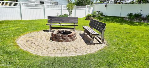Tiny photo for 311 Mallard Road, Perrysburg, OH 43551 (MLS # 10008039)