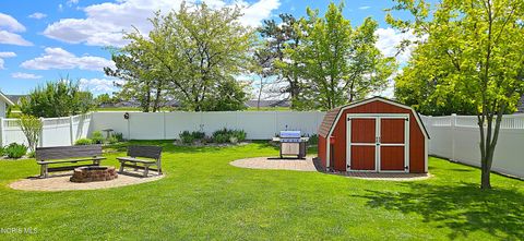 Tiny photo for 311 Mallard Road, Perrysburg, OH 43551 (MLS # 10008039)