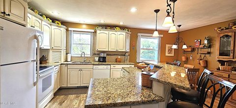 Tiny photo for 311 Mallard Road, Perrysburg, OH 43551 (MLS # 10008039)