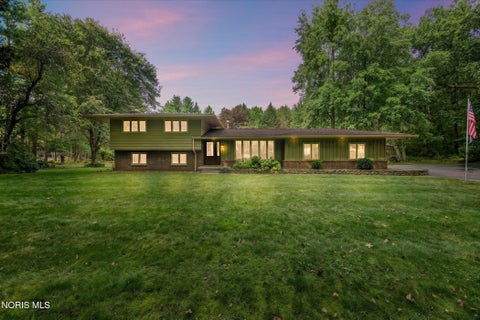 Photo of 10804 Reed Road, Monclova, OH 43542 (MLS # 10013706)