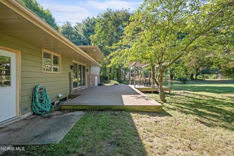 Tiny photo for 10804 Reed Road, Monclova, OH 43542 (MLS # 10013706)