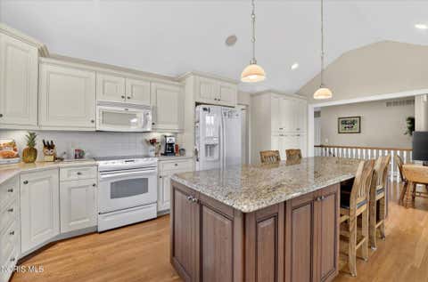 Tiny photo for 9209 Summer Song Lane, Sylvania, OH 43560 (MLS # 10007308)