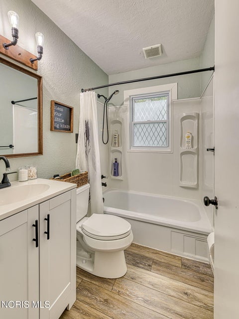Tiny photo for 3902 Orono Drive, Toledo, OH 43614 (MLS # 10014762)