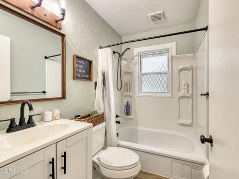 Tiny photo for 3902 Orono Drive, Toledo, OH 43614 (MLS # 10014762)