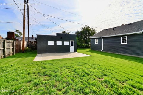 Tiny photo for 2163 Hoops Drive, Toledo, OH 43611 (MLS # 10014835)