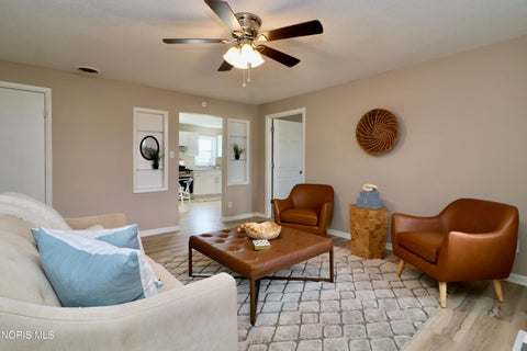 Tiny photo for 2163 Hoops Drive, Toledo, OH 43611 (MLS # 10014835)
