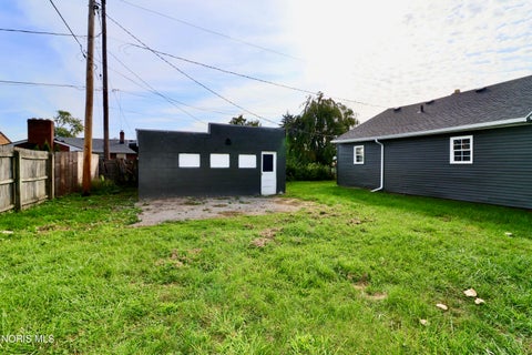 Tiny photo for 2163 Hoops Drive, Toledo, OH 43611 (MLS # 10014835)