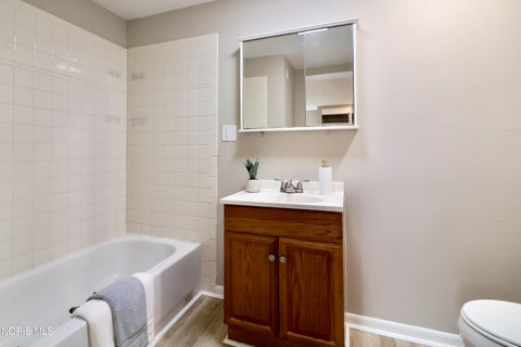 Tiny photo for 2163 Hoops Drive, Toledo, OH 43611 (MLS # 10014835)