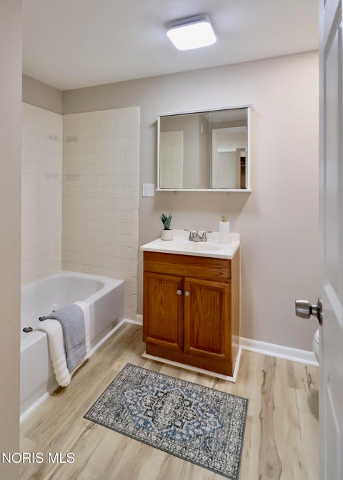 Tiny photo for 2163 Hoops Drive, Toledo, OH 43611 (MLS # 10014835)