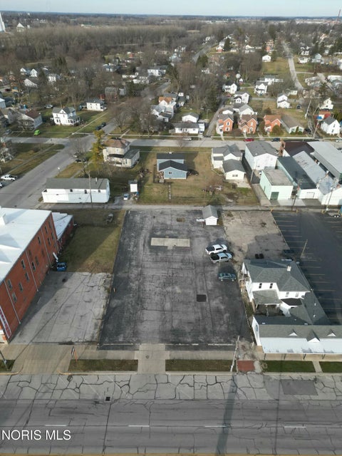 Photo of 208 E State Street, Fremont, OH 43420 (MLS # 10008901)