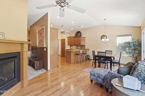 Tiny photo for 1925 Lippincott Avenue, Findlay, OH 45840 (MLS # 10007460)