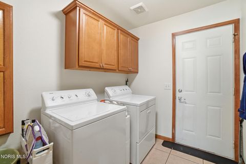 Tiny photo for 1925 Lippincott Avenue, Findlay, OH 45840 (MLS # 10007460)