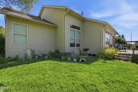 Tiny photo for 1925 Lippincott Avenue, Findlay, OH 45840 (MLS # 10007460)