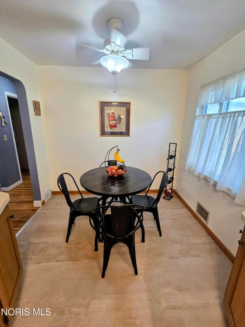 Tiny photo for 2063 Wilshire Avenue, Toledo, OH 43614 (MLS # 10009512)