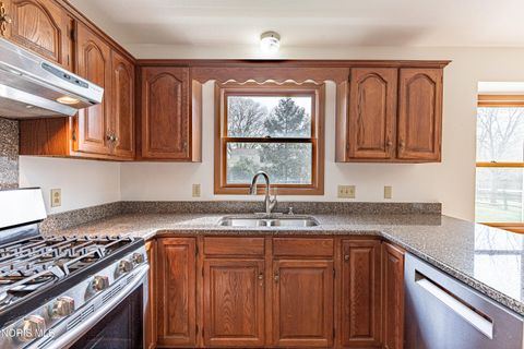 Tiny photo for 2237 Heatherview Drive, Maumee, OH 43537 (MLS # 10006609)