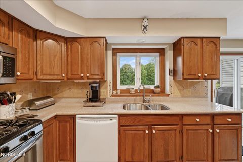 Tiny photo for 7309 Fox Lane, Holland, OH 43528 (MLS # 10006402)