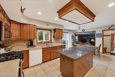 Tiny photo for 7309 Fox Lane, Holland, OH 43528 (MLS # 10006402)