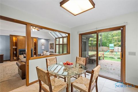 Tiny photo for 4504 Sulgrave Drive, Toledo, OH 43623 (MLS # 10003559)