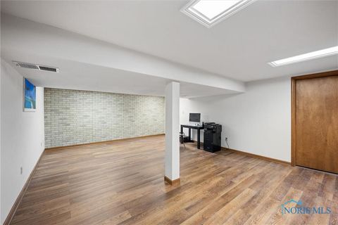 Tiny photo for 4504 Sulgrave Drive, Toledo, OH 43623 (MLS # 10003559)