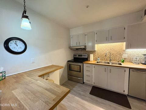 Tiny photo for 5679 Monroe Street # 709, Sylvania, OH 43560 (MLS # 10004935)