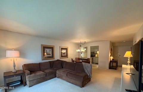 Tiny photo for 5679 Monroe Street # 709, Sylvania, OH 43560 (MLS # 10004935)