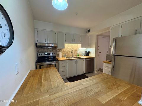 Tiny photo for 5679 Monroe Street # 709, Sylvania, OH 43560 (MLS # 10004935)