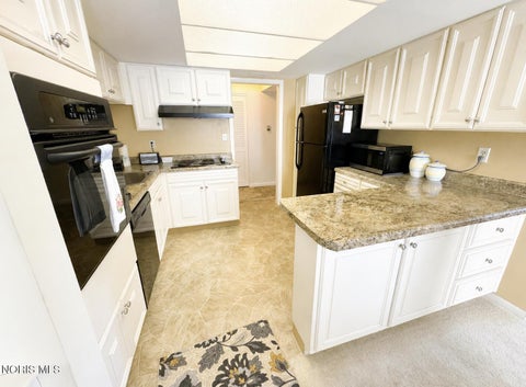 Tiny photo for 1755 Shawnee Road #Apt 211, Lima, OH 45805 (MLS # 10010570)