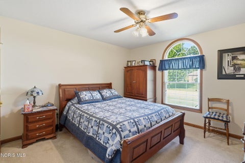 Tiny photo for 1928 Nicklaus Drive, Findlay, OH 45840 (MLS # 10010204)