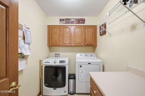 Tiny photo for 1928 Nicklaus Drive, Findlay, OH 45840 (MLS # 10010204)