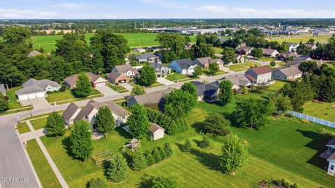 Tiny photo for 1928 Nicklaus Drive, Findlay, OH 45840 (MLS # 10010204)