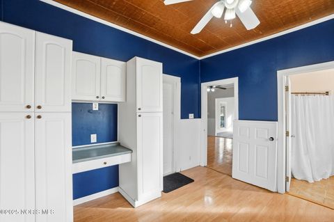 Tiny photo for 104 E Main Street, Haskins, OH 43525 (MLS # 10000571)