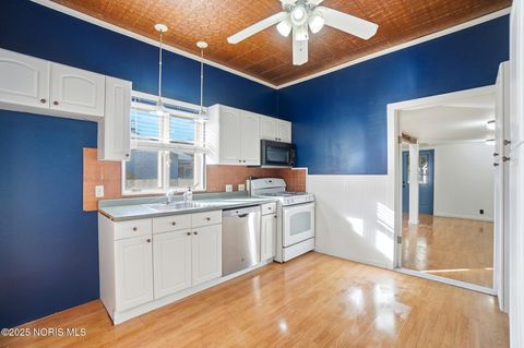 Tiny photo for 104 E Main Street, Haskins, OH 43525 (MLS # 10000571)