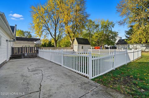 Tiny photo for 104 E Main Street, Haskins, OH 43525 (MLS # 10000571)