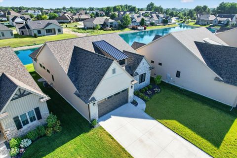 Tiny photo for 9222 Grande Court, Sylvania, OH 43560 (MLS # 10009448)