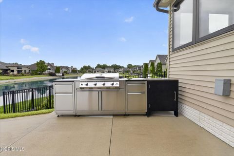 Tiny photo for 9222 Grande Court, Sylvania, OH 43560 (MLS # 10009448)
