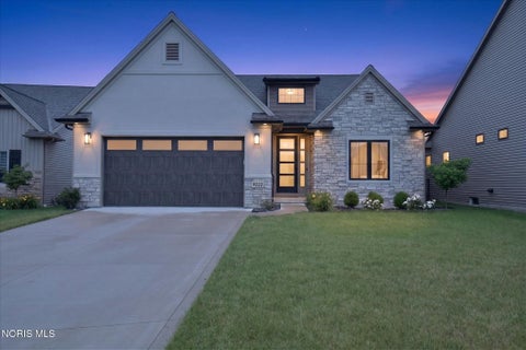 Photo of 9222 Grande Court, Sylvania, OH 43560 (MLS # 10009448)