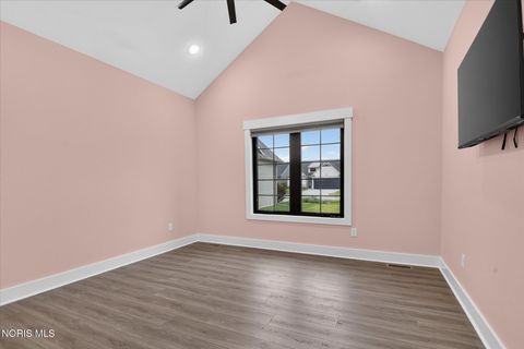 Tiny photo for 9222 Grande Court, Sylvania, OH 43560 (MLS # 10009448)