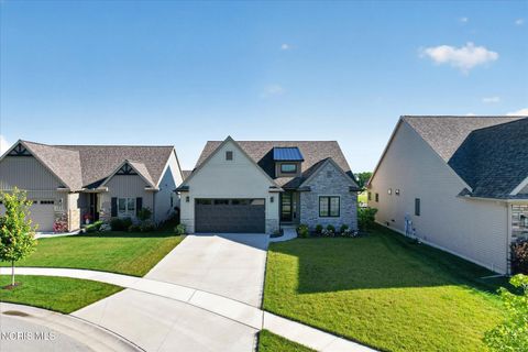 Tiny photo for 9222 Grande Court, Sylvania, OH 43560 (MLS # 10009448)