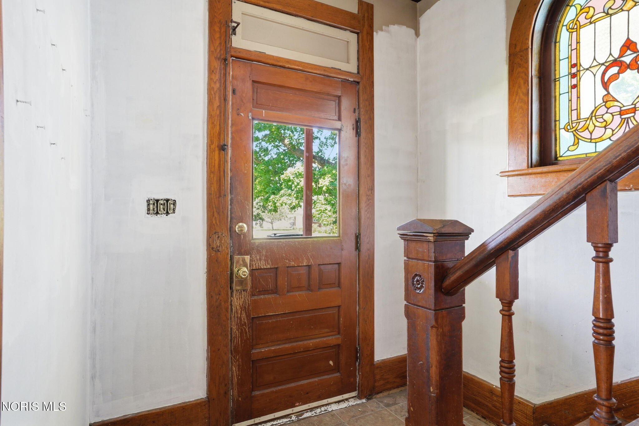 309 W Broadway Street