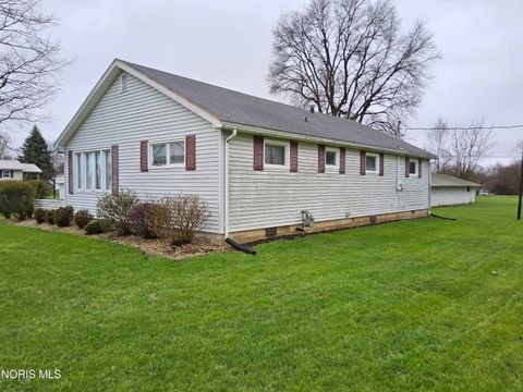 Tiny photo for 112 Evergreen Lane, Upper Sandusky, OH 43351 (MLS # 10005840)