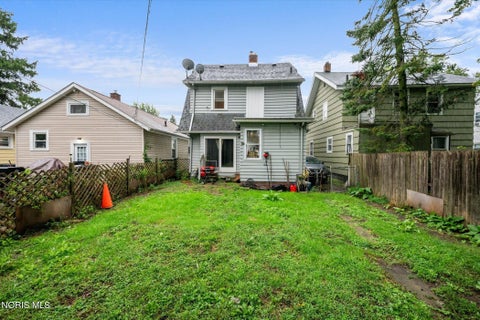 Tiny photo for 1744 Duncan Road, Toledo, OH 43613 (MLS # 10013786)