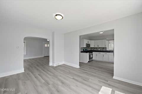 Tiny photo for 1536 Albert Street, Toledo, OH 43605 (MLS # 10012348)