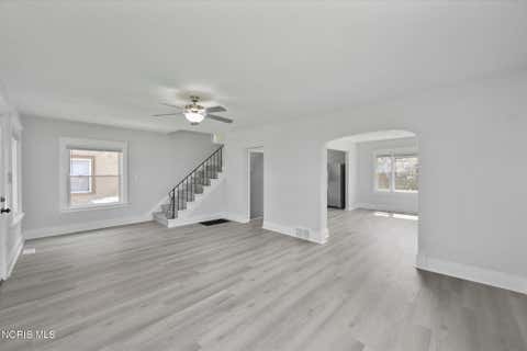 Tiny photo for 1536 Albert Street, Toledo, OH 43605 (MLS # 10012348)